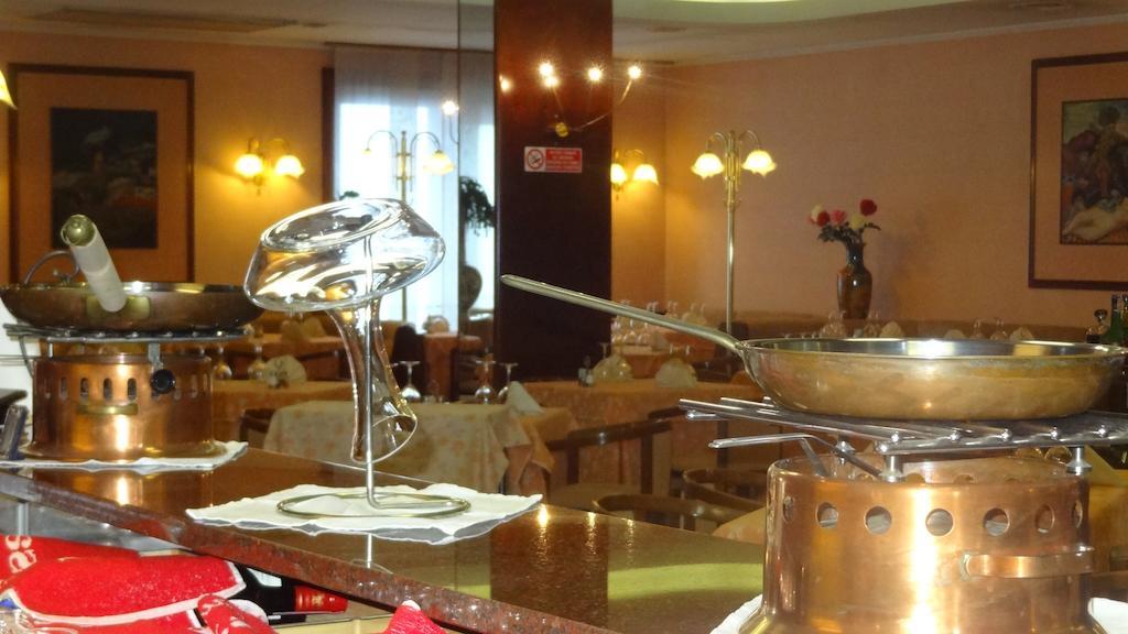 Le Gronde Hotel Cava Manara ภายนอก รูปภาพ