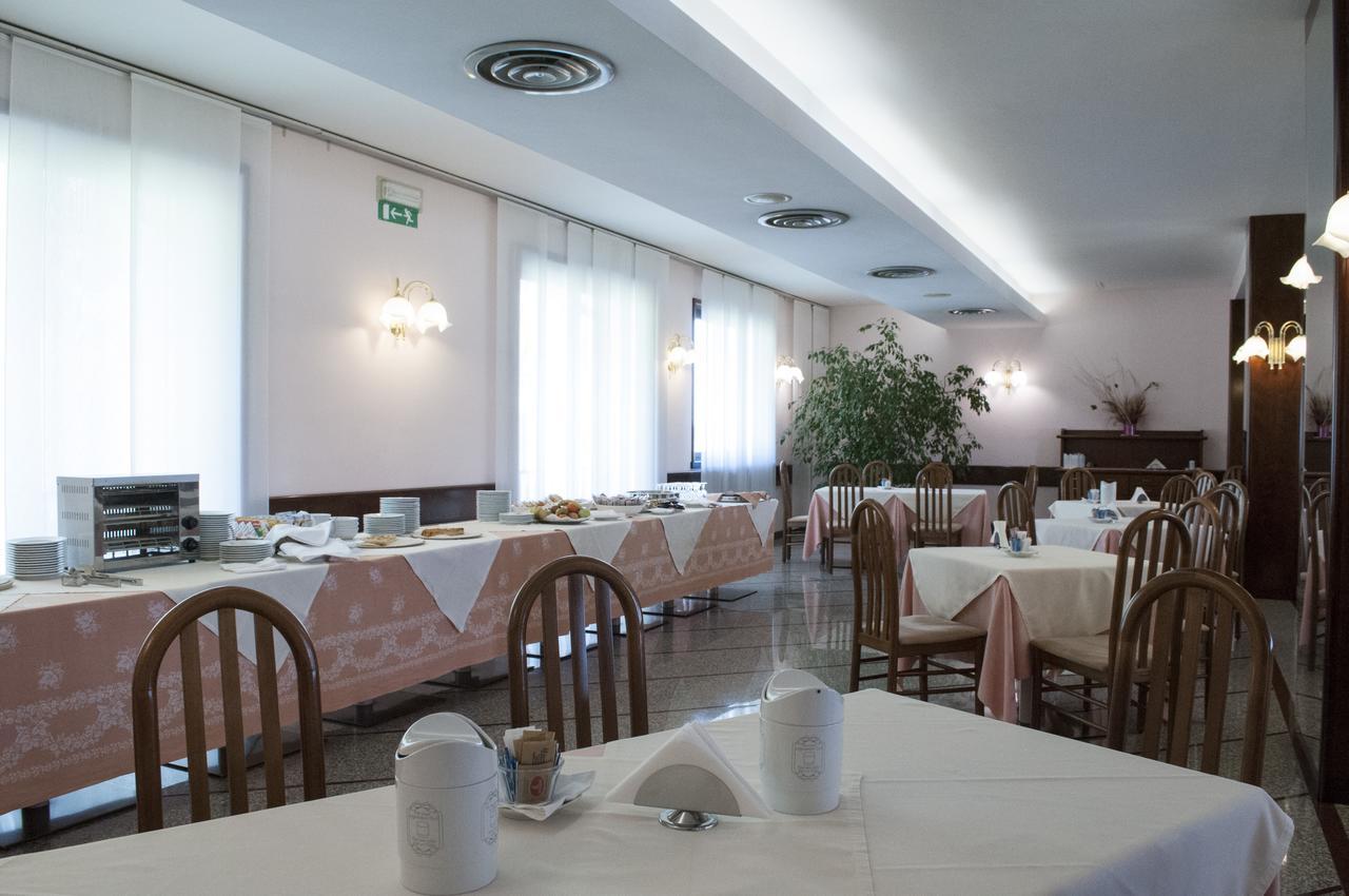 Le Gronde Hotel Cava Manara ภายนอก รูปภาพ